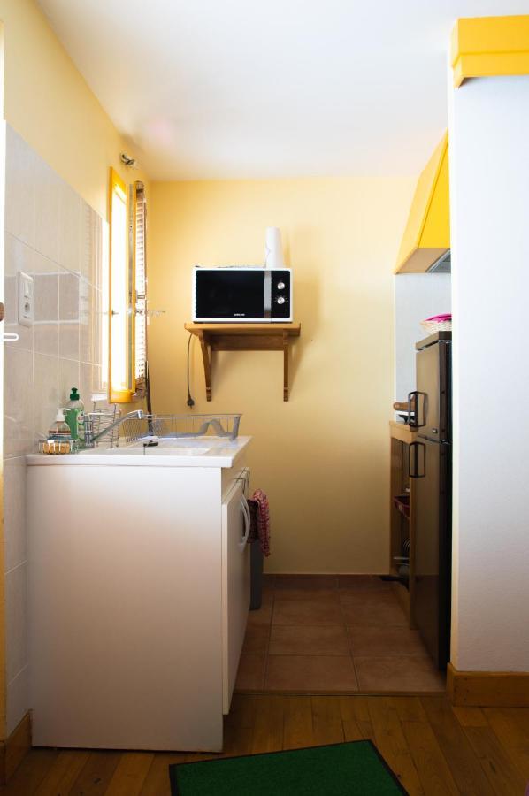 Studio Calme Et Chaleureux Lägenhet Brive-la-Gaillarde Exteriör bild